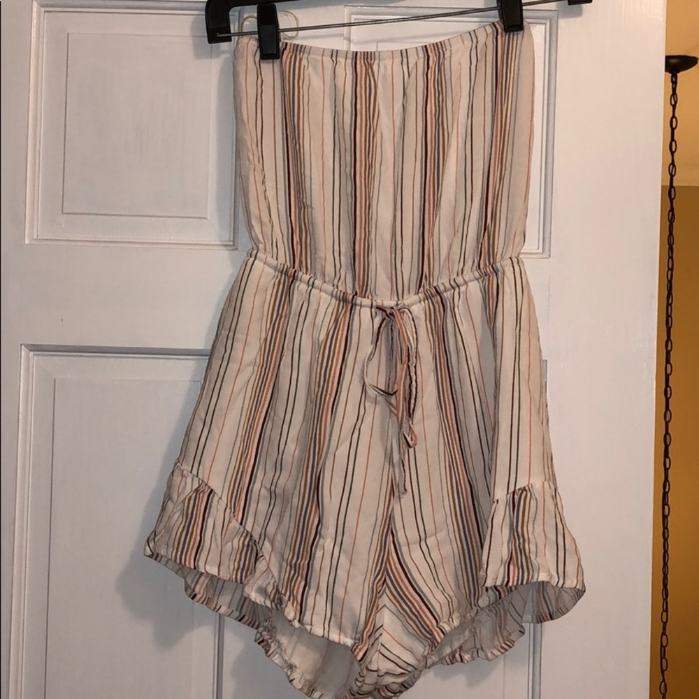 Strapless romper